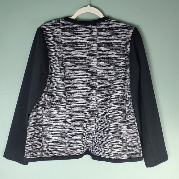 Chico's Womens Black Sweater Cardigan Banded Open Front Jacket Size 1 Medium - Picture 2 of 5